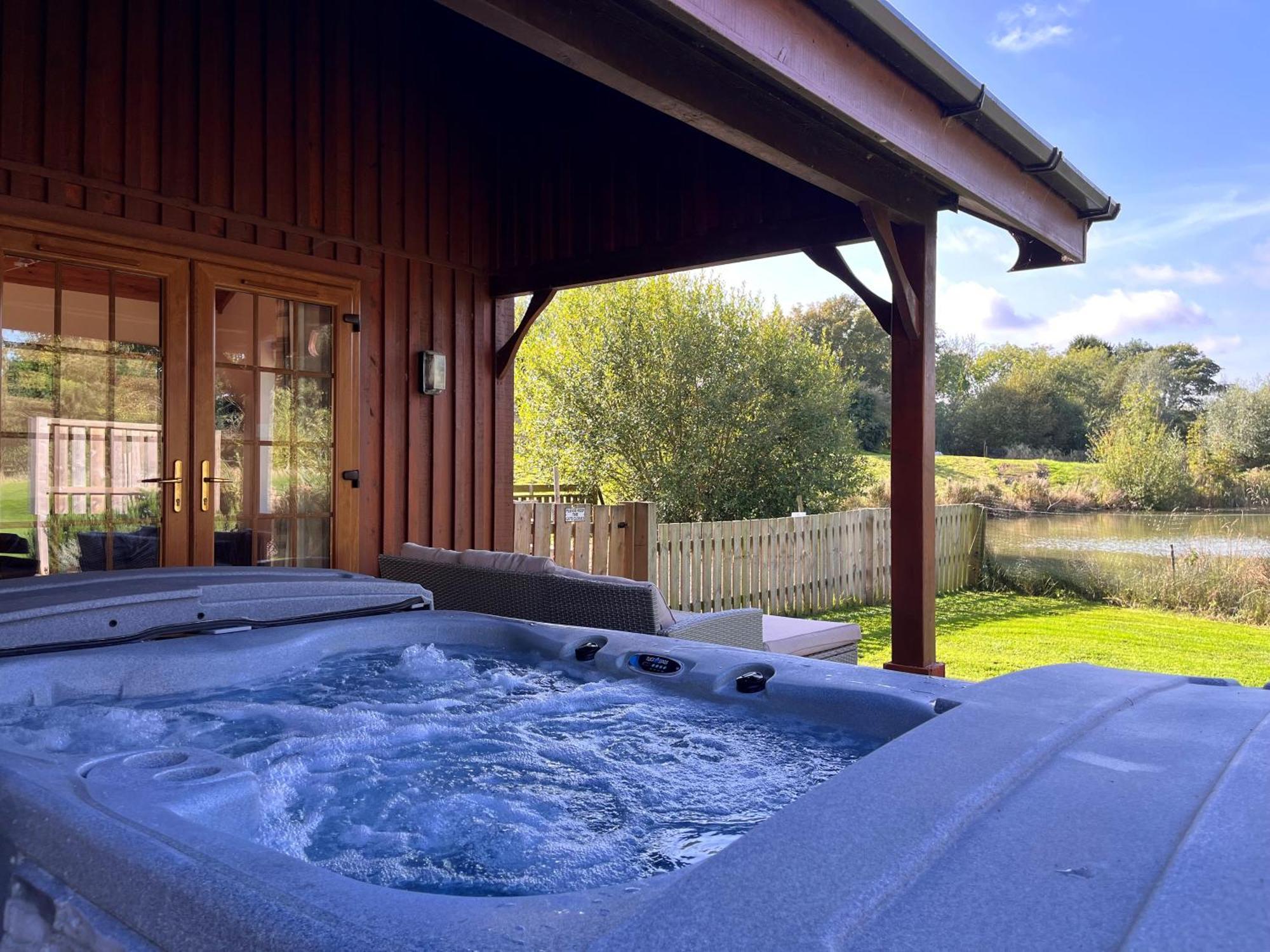 Mill Stream Retreat Villa Legbourne Exterior photo